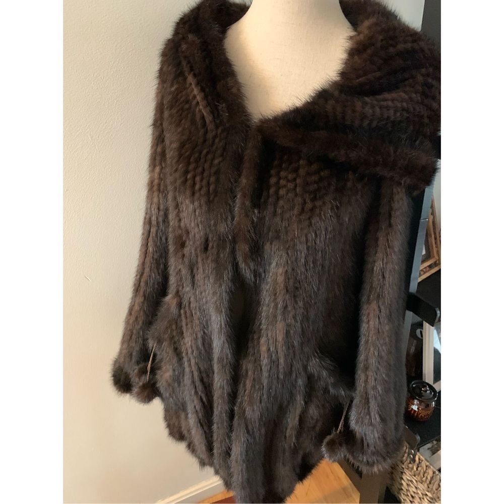 Mink fur coat hooded size small with pockets no lining